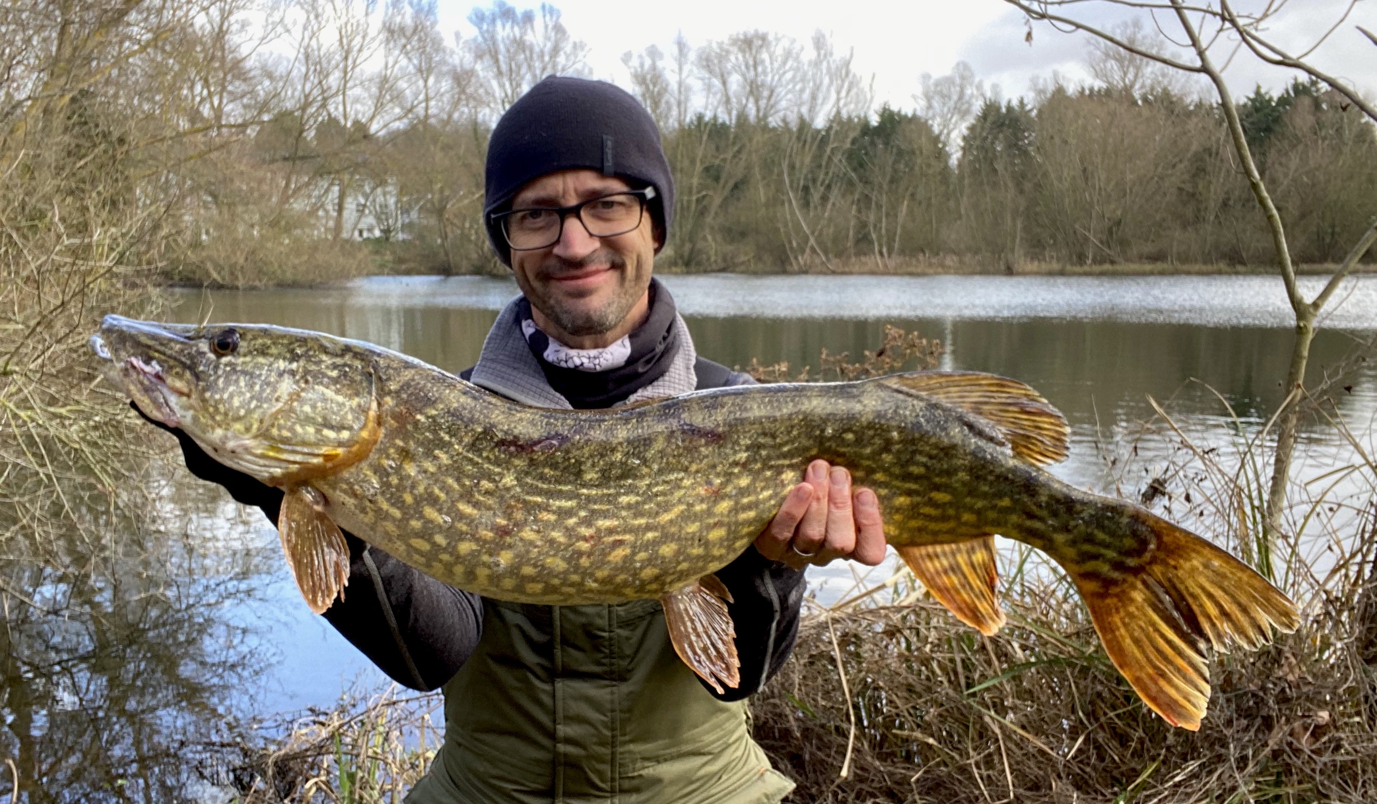 Pike Fishing with Deadbaits on a large Lea Valley lake