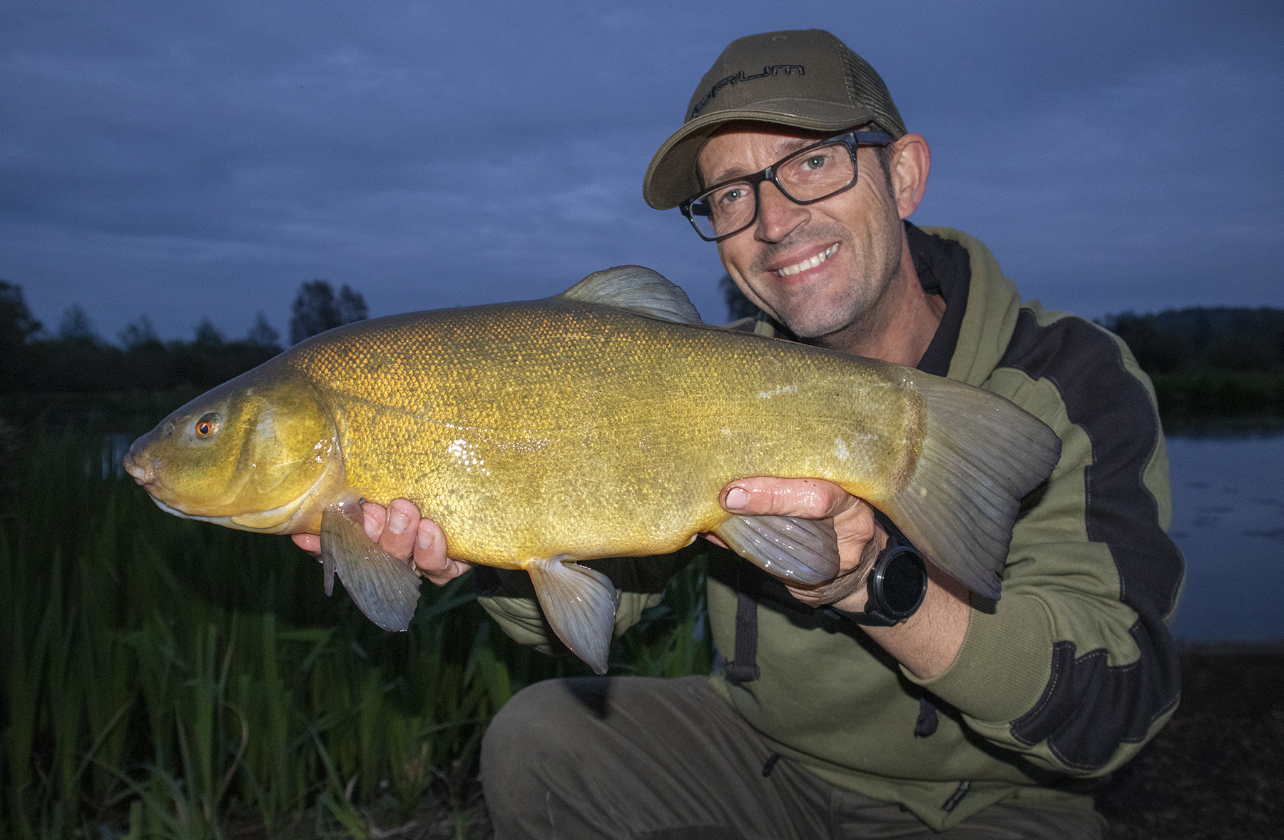 Tench fishing tips – target shallow lakes